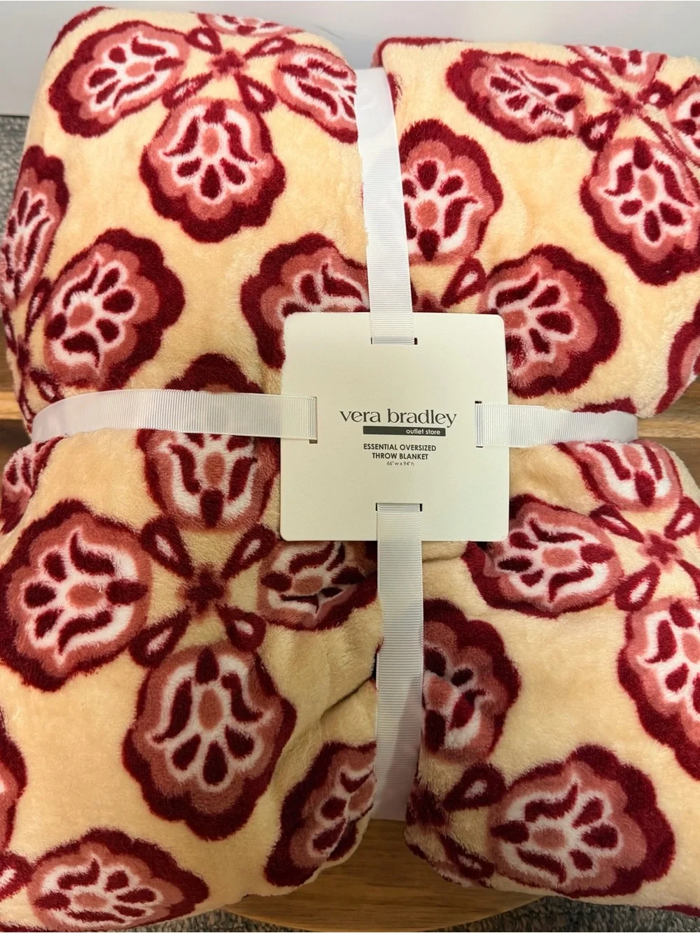 Vera Bradley Floral Plush Throw Blanket - Cream & Red